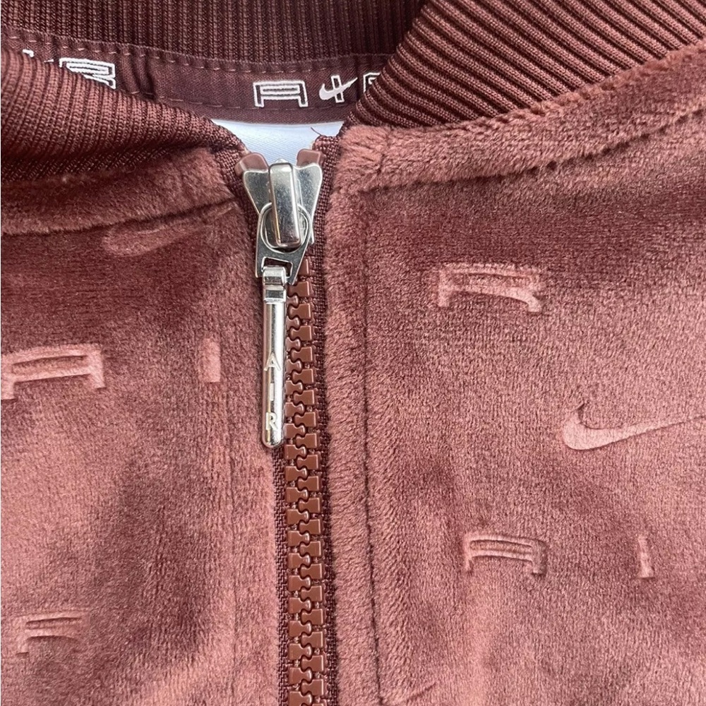 NWOT- Nike Women's Brown or Bronze Colored Velour Jacket and Short Set XXL - Picture 6 of 13